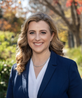 VIRTUAL 5:30pm - Emily Beach - How Women Lead