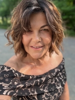 MV MA 12.17.25 6 pm ET Evening Connect @KJ's Caffe